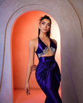 Gorgeous Column V-neck Sleeveless Appliques Satin Prom Dress